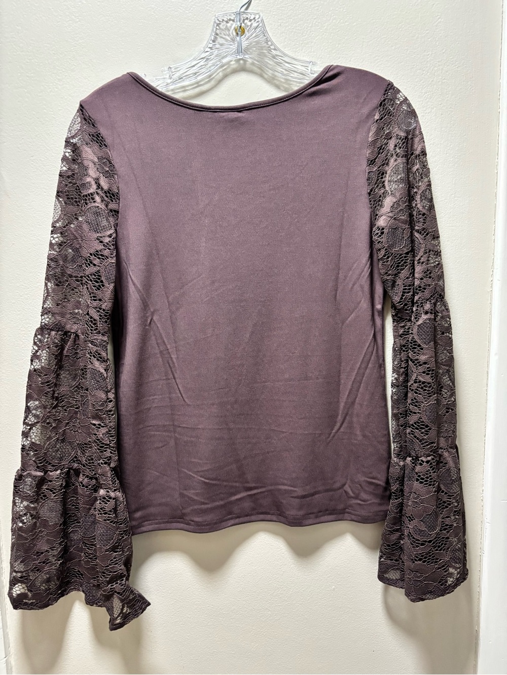 Willow - root Mauve Raisin Lace Bell Sleeve Long Sleeve Tee Size Small New Tags - Picture 6 of 7